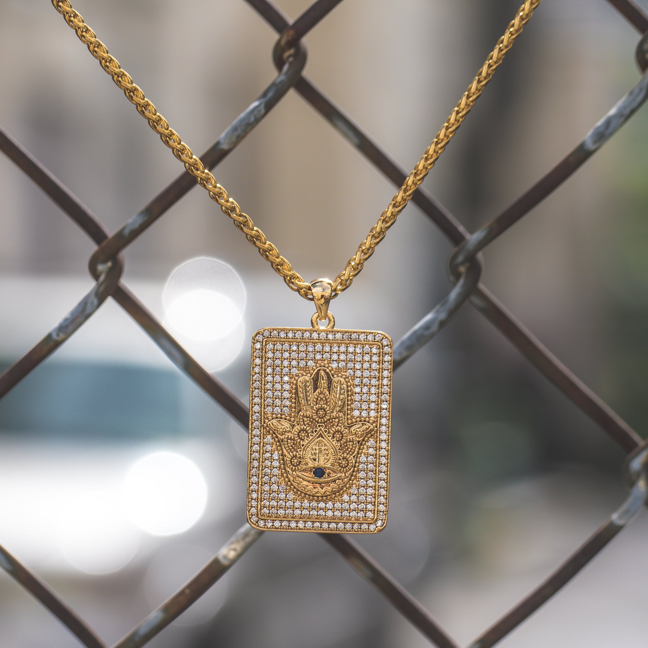 Hamsa Plate - GOLDEN GILT