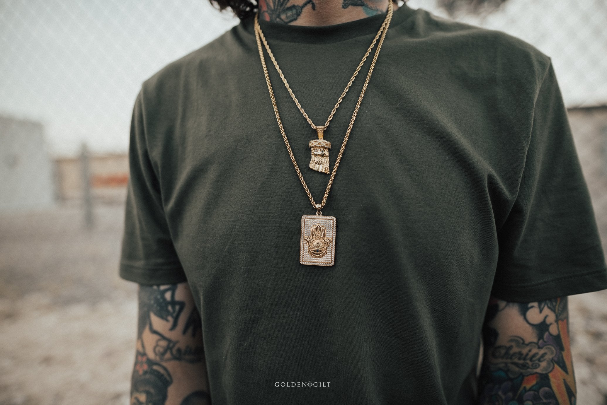 Hamsa Plate - GOLDEN GILT