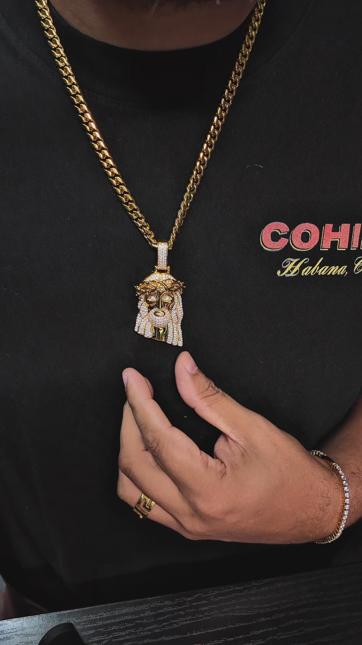 XL Jesus Piece w/ Necklace
