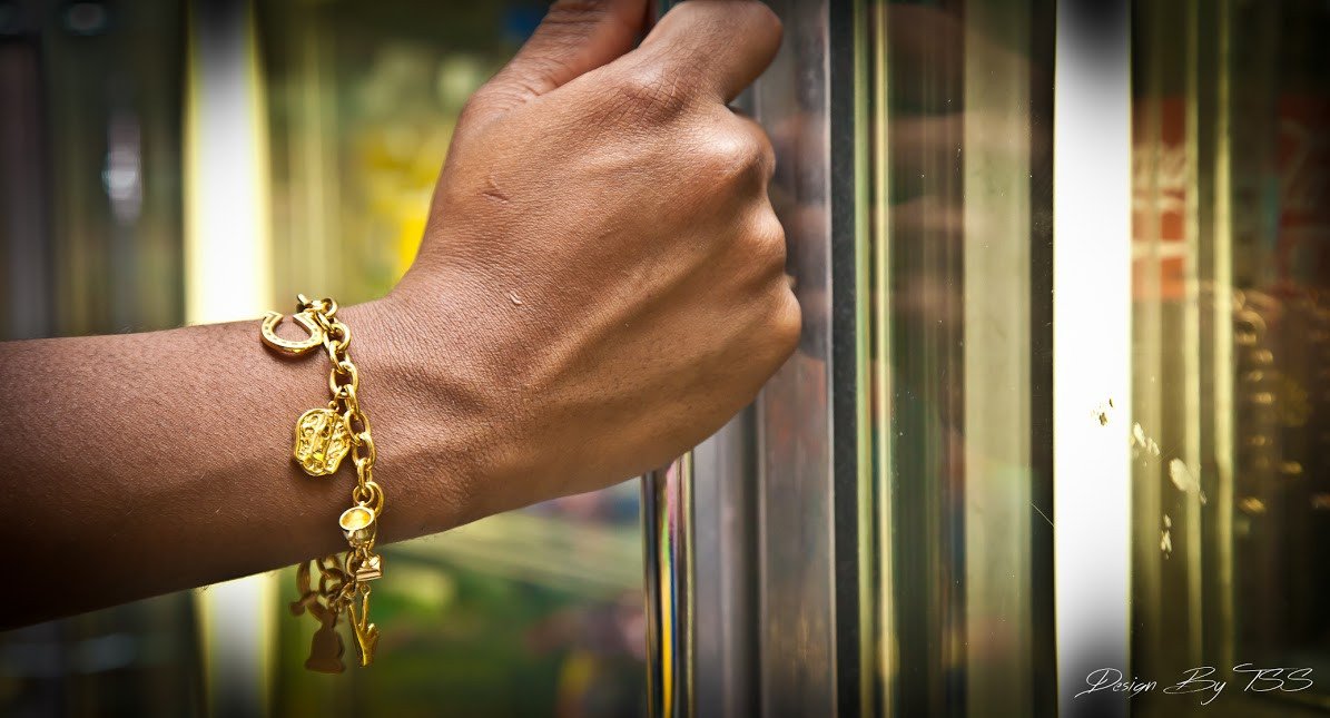 Lucky Charm Bracelet - GOLDEN GILT