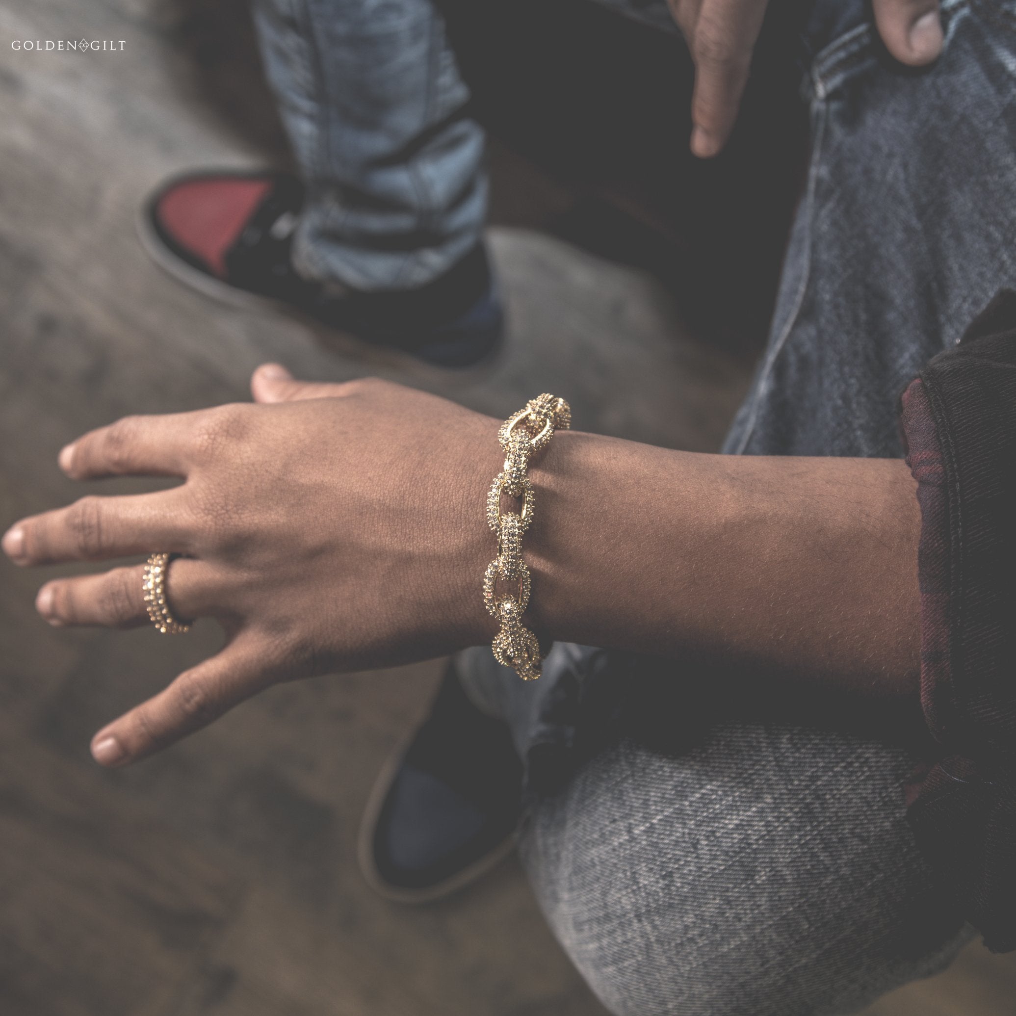 Studded Chain Link Rolo Bracelet - 18K Gold Plated - GOLDEN GILT