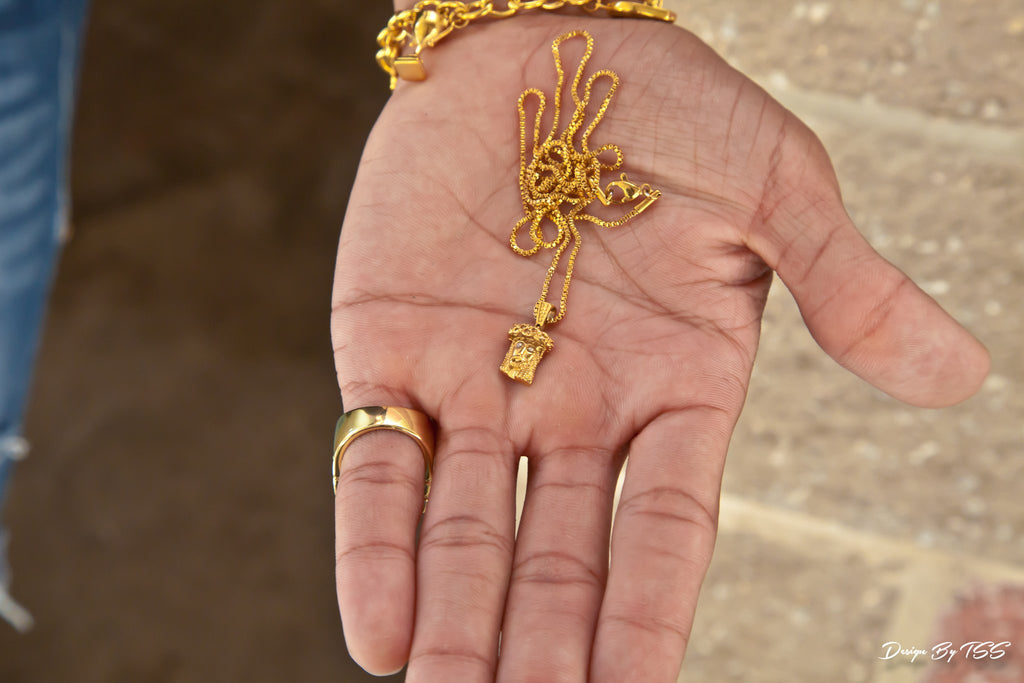 Extra Mini Jesus - 18k Gold Plated - GOLDEN GILT